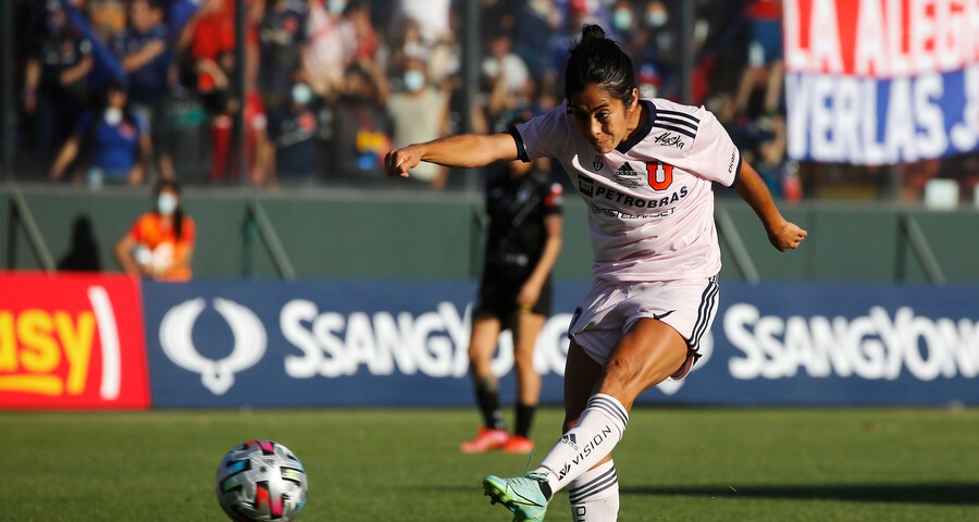 Yessenia López: Estamos felices de jugar como preliminares del clásico masculino