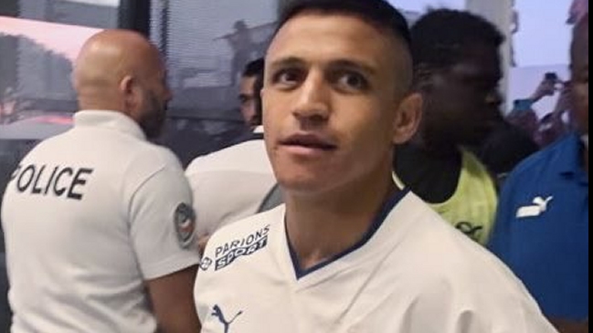 DT de Olympique de Marsella: Alexis Sánchez puede jugar en los tres roles del ataque
