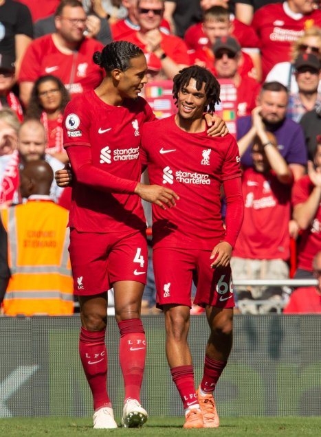 Un Liverpool demoledor le hizo nueve goles a Bournemouth