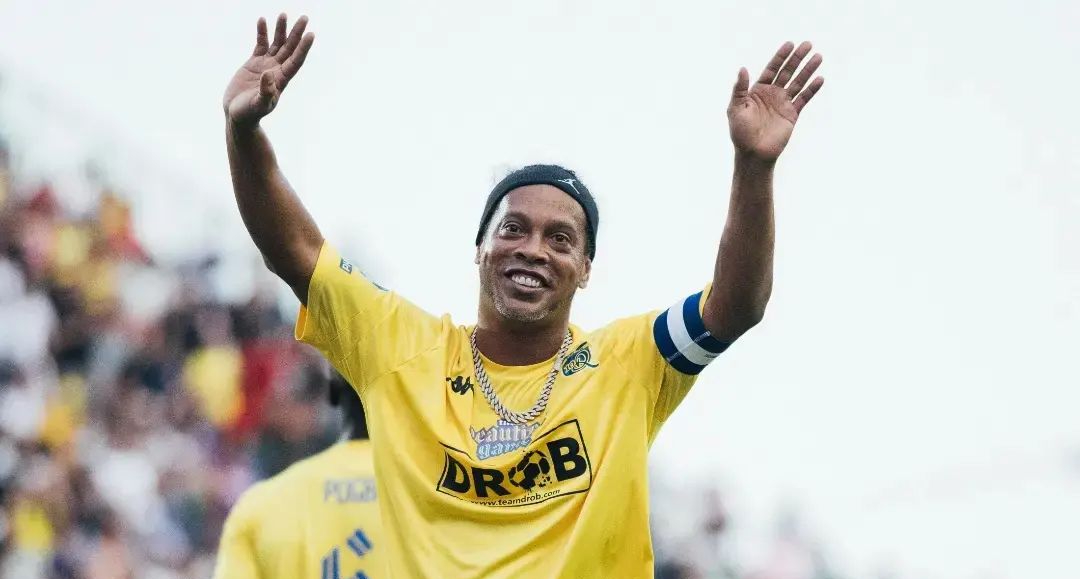Ronaldinho jugará partido de exhibición en Ecuador