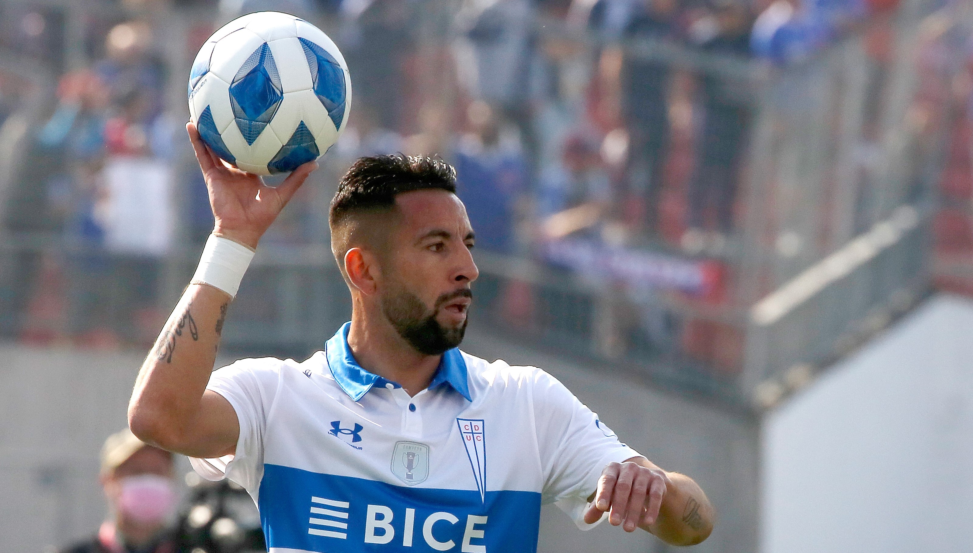 Mauricio Isla se alzó como el Jugador de la Fecha 23 en AlAireLibre.cl