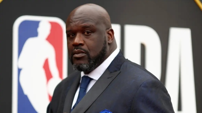 Shaquille defendió al terraplanismo: Volé 20 horas y no me volqué ni me puse boca abajo