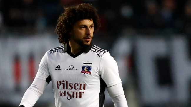 Colo Colo sigue sin recibir ofertas por Falcón o Suazo a horas del cierre del mercado en Europa