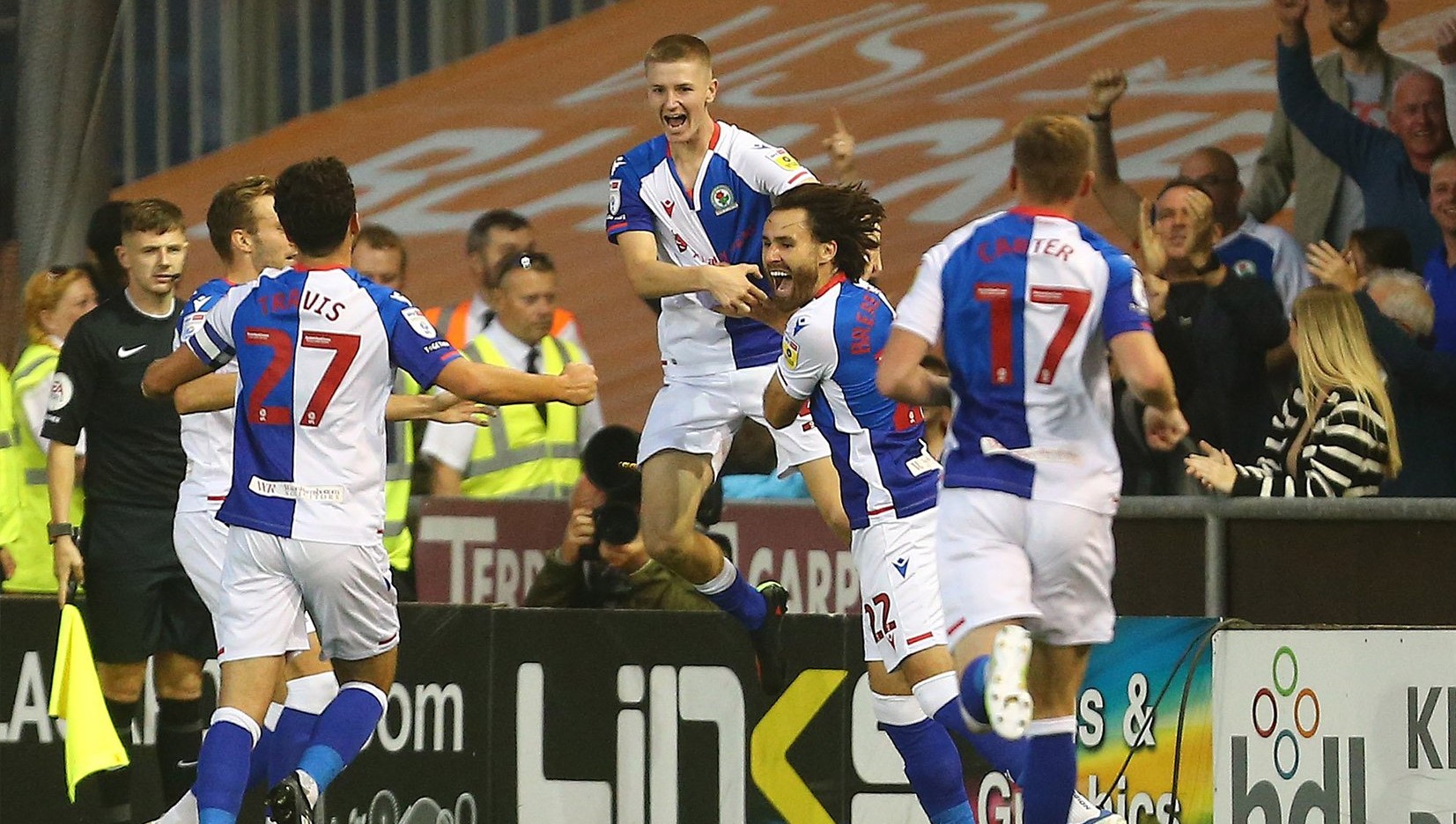 Blackburn Rovers derribó a Blackpool en la Championship con Ben Brereton como figura