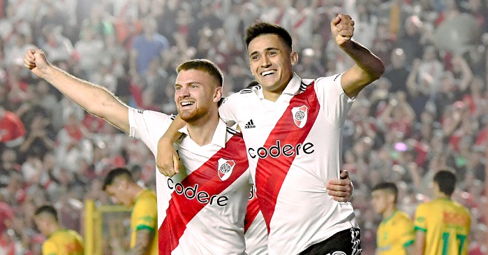 Pablo Solari brilló con un triplete en River Plate que goleó a Defensa y Justicia en Copa Argentina