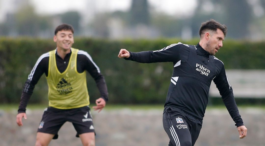 “Chilealbo”: Colo Colo entrena pensando en el desafío clave ante Unión
