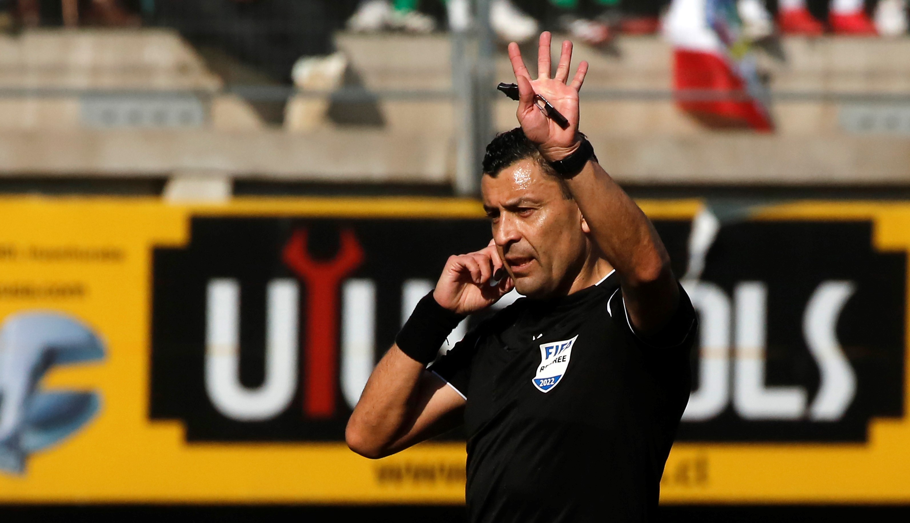 Roberto Tobar arbitrará crucial duelo entre la U y Coquimbo en el Campeonato