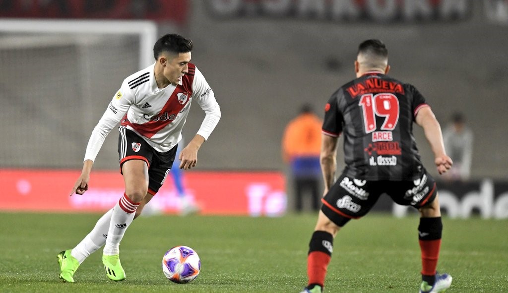 Solari encendió las alarmas en River que venció a Barracas Central con Paulo Díaz de titular