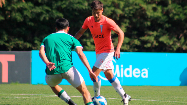 Universidad Católica perdió un amistoso con Rodelindo Román