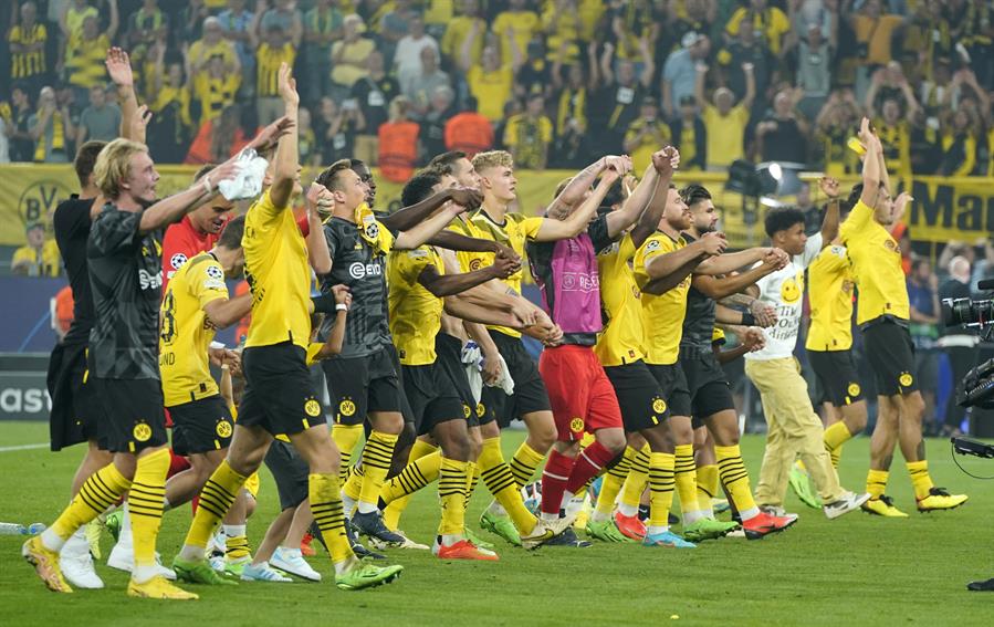Borussia Dortmund goleó a Copenhague en su estreno en la Champions