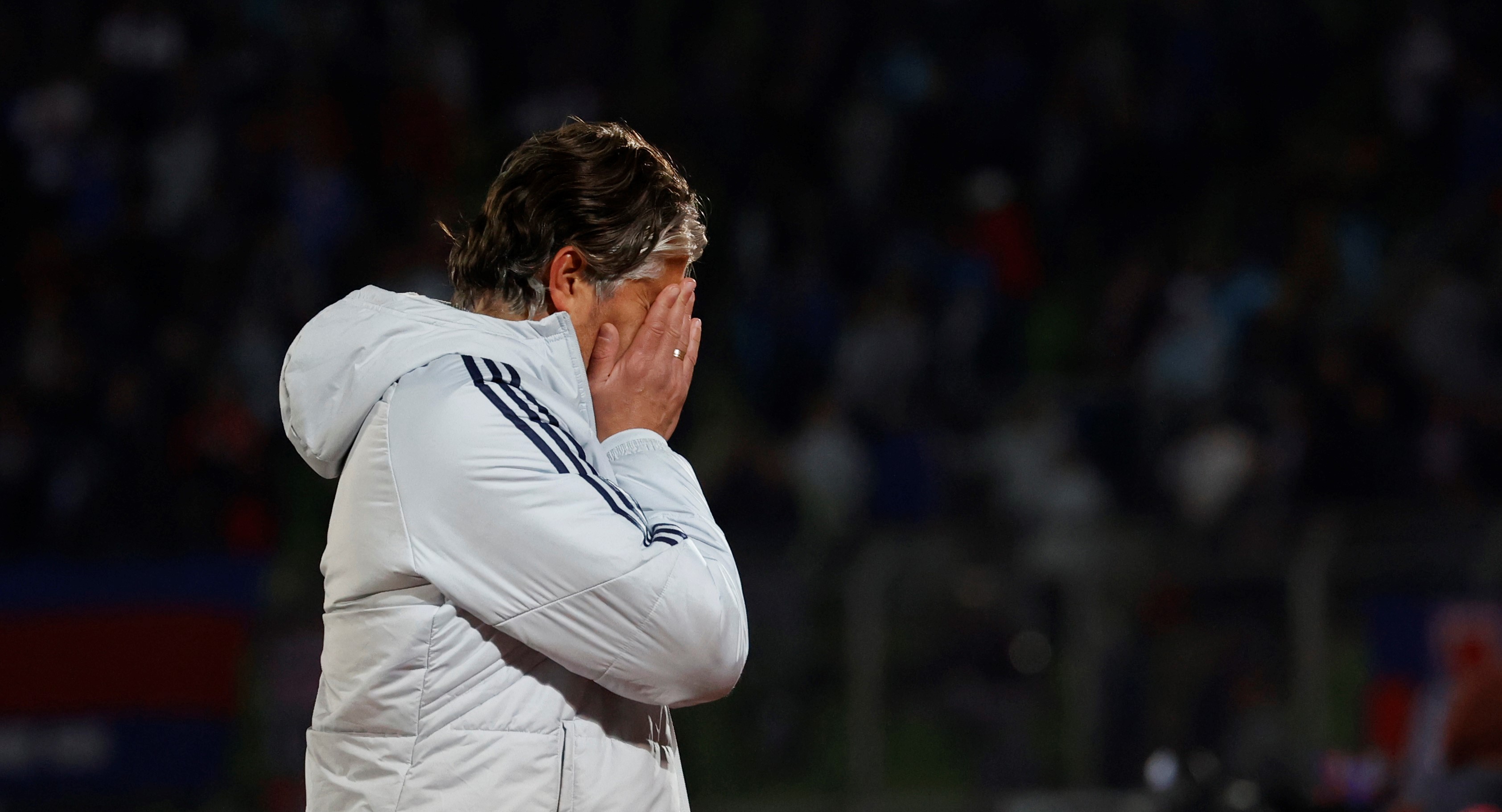 Las tres cartas que maneja Azul Azul para reemplazar a Diego López