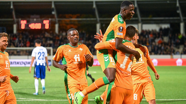 Betis de Pellegrini y Bravo debutó con un triunfo ante Helsinki por la Europa League