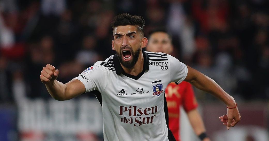 ¡Fiesta en el Monumental! Amor anotó de cabeza el tercero de Colo Colo ante Unión Española