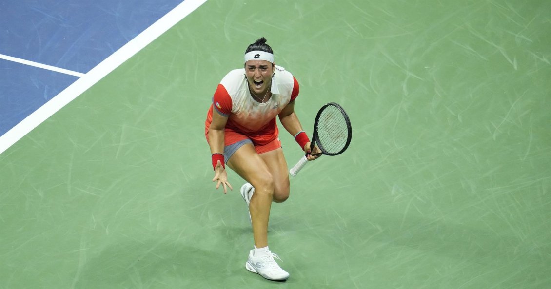 Ons Jabeur celebró con emoción su paso a la final del US Open tras batir a Caroline García