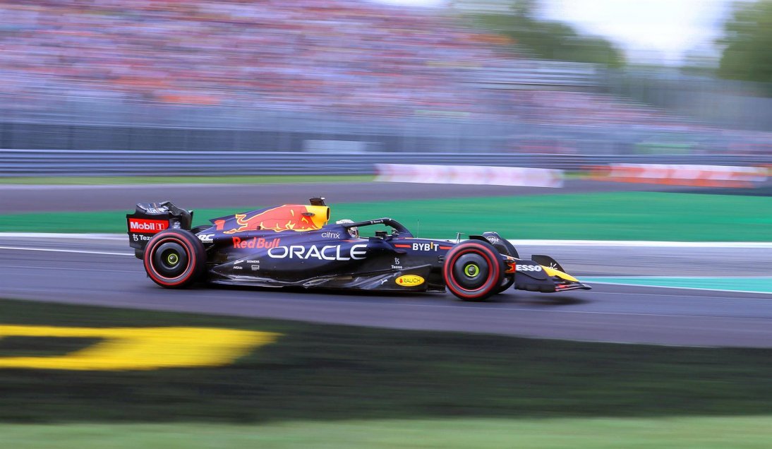 Carlos Sainz fue el más veloz en los segundos entrenamientos libres del GP de Italia