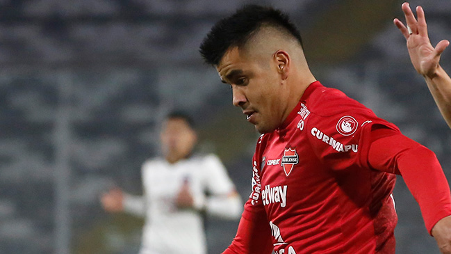 Jovany Campusano aprovechó un contragolpe y marcó el segundo de Ñublense sobre Palestino