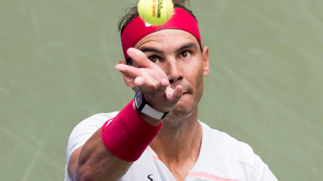 Rafael Nadal felicitó a Carlos Alcaraz y le auguró “muchas más” victorias