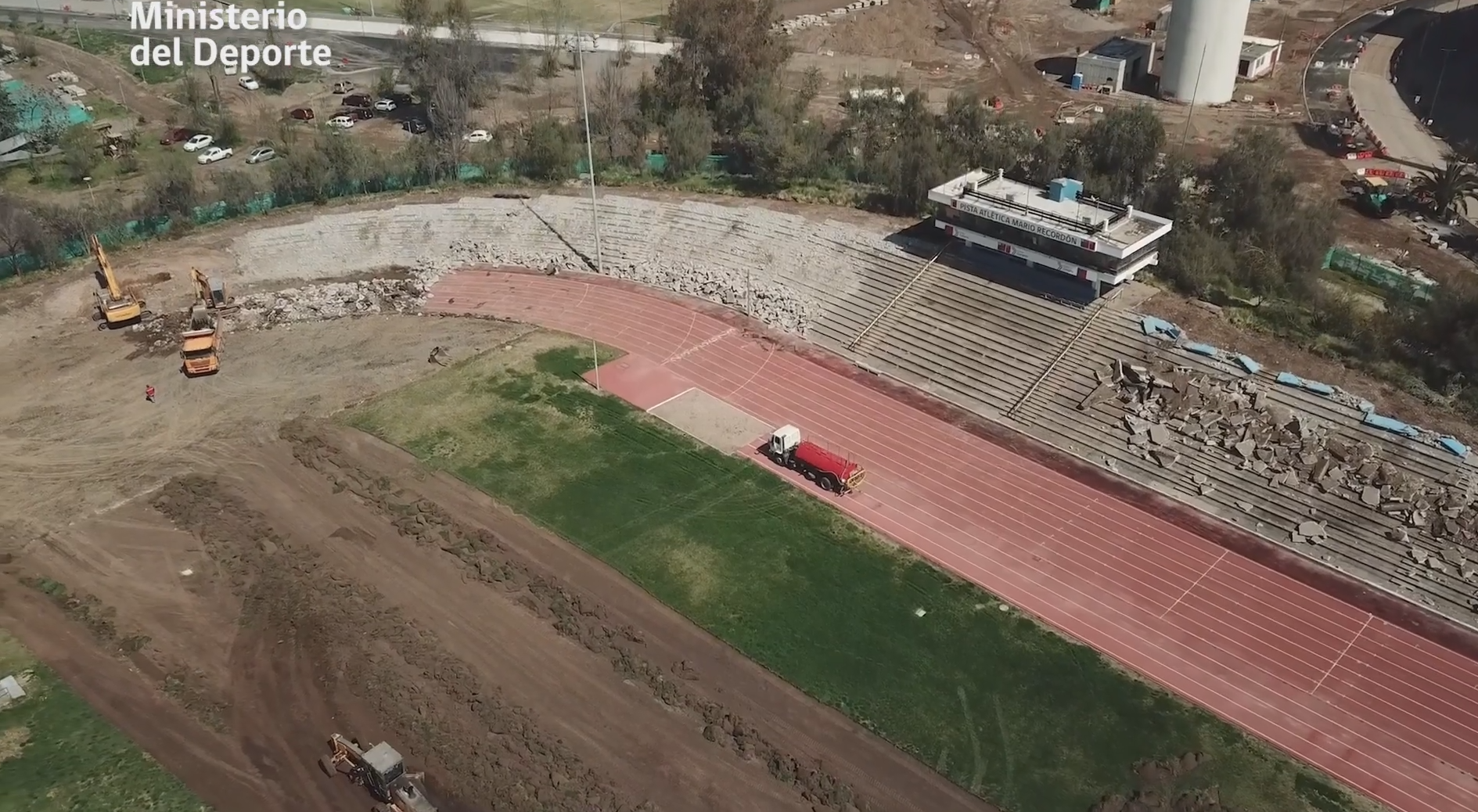 Así avanzan las obras en la Pista Atlética del Estadio Nacional de cara a Santiago 2023