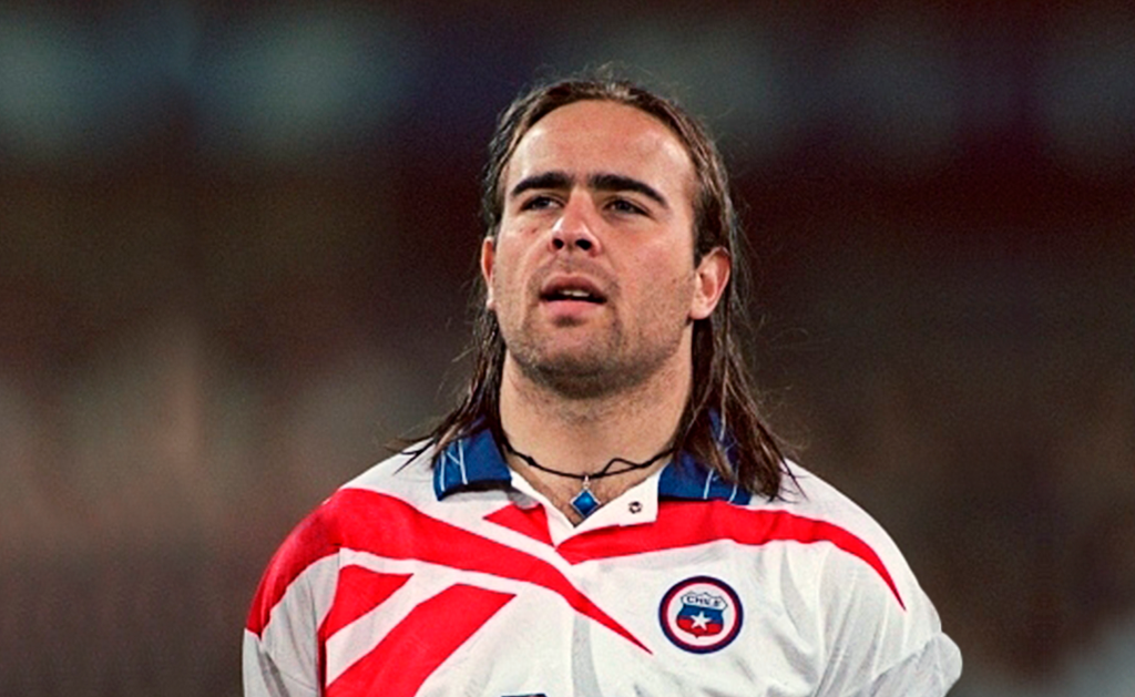 Beto Acosta: Si Rozental no se hubiese lesionado habría sido mejor que Salas y Zamorano