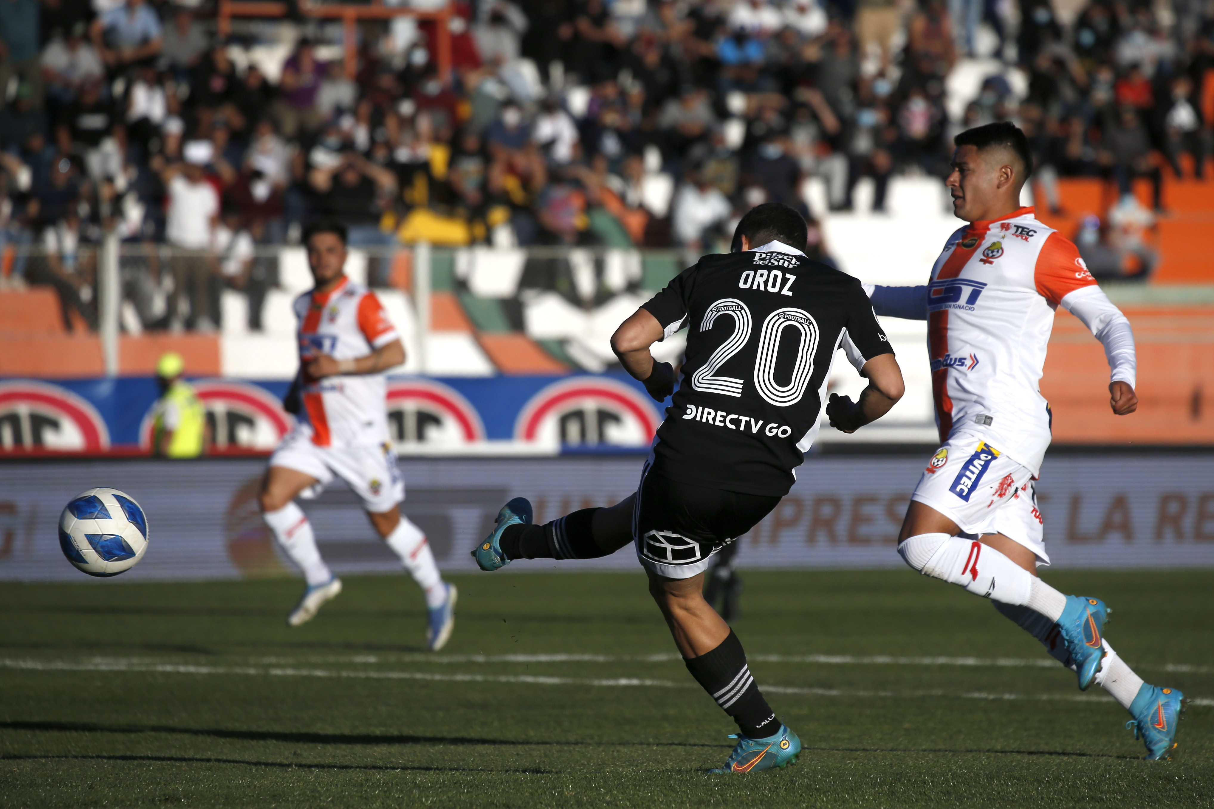 Rojas habilitó con clase y Oroz selló el triunfo de Colo Colo sobre Cobresal