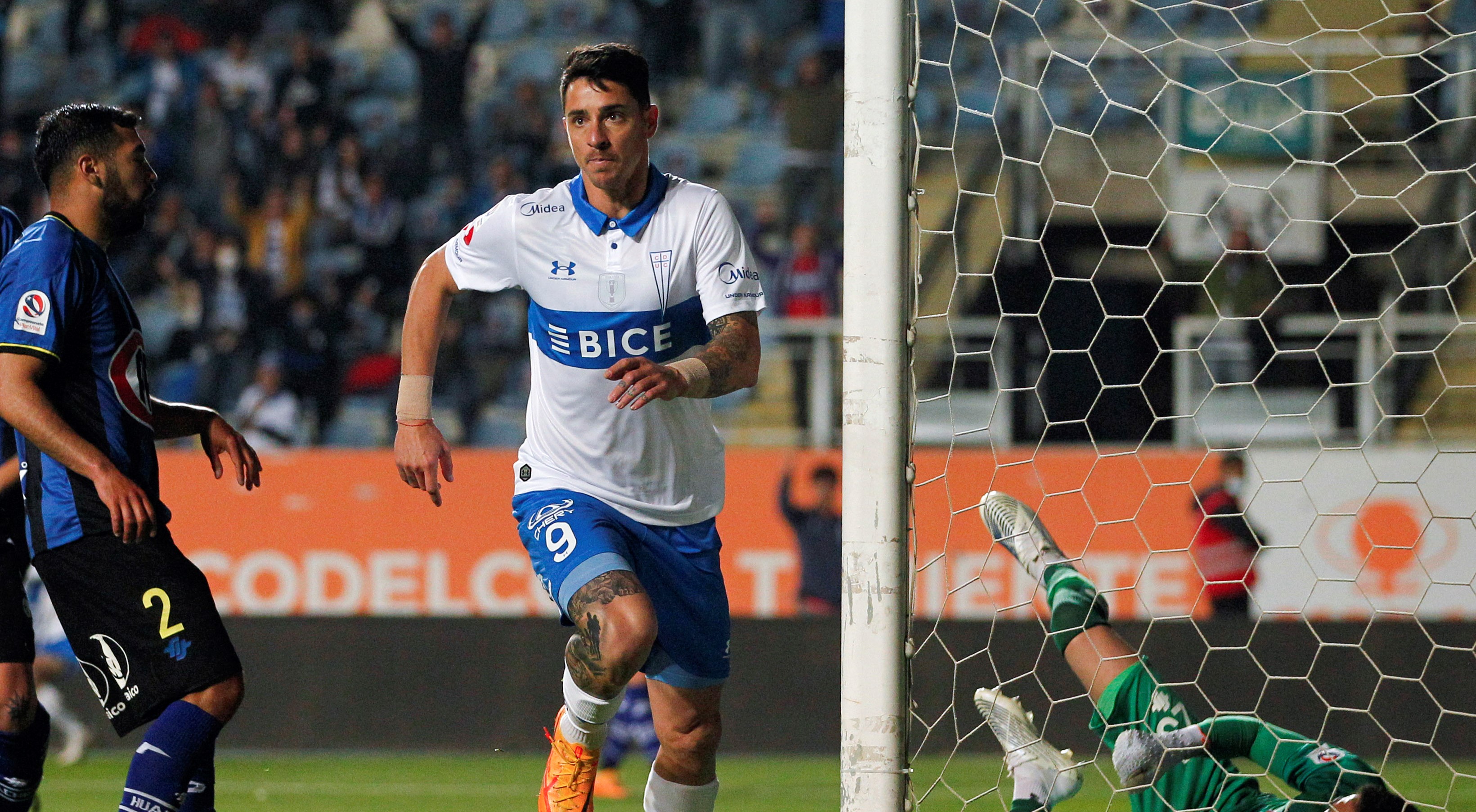 El VAR validó el gol de Zampedri para la UC ante Huachipato