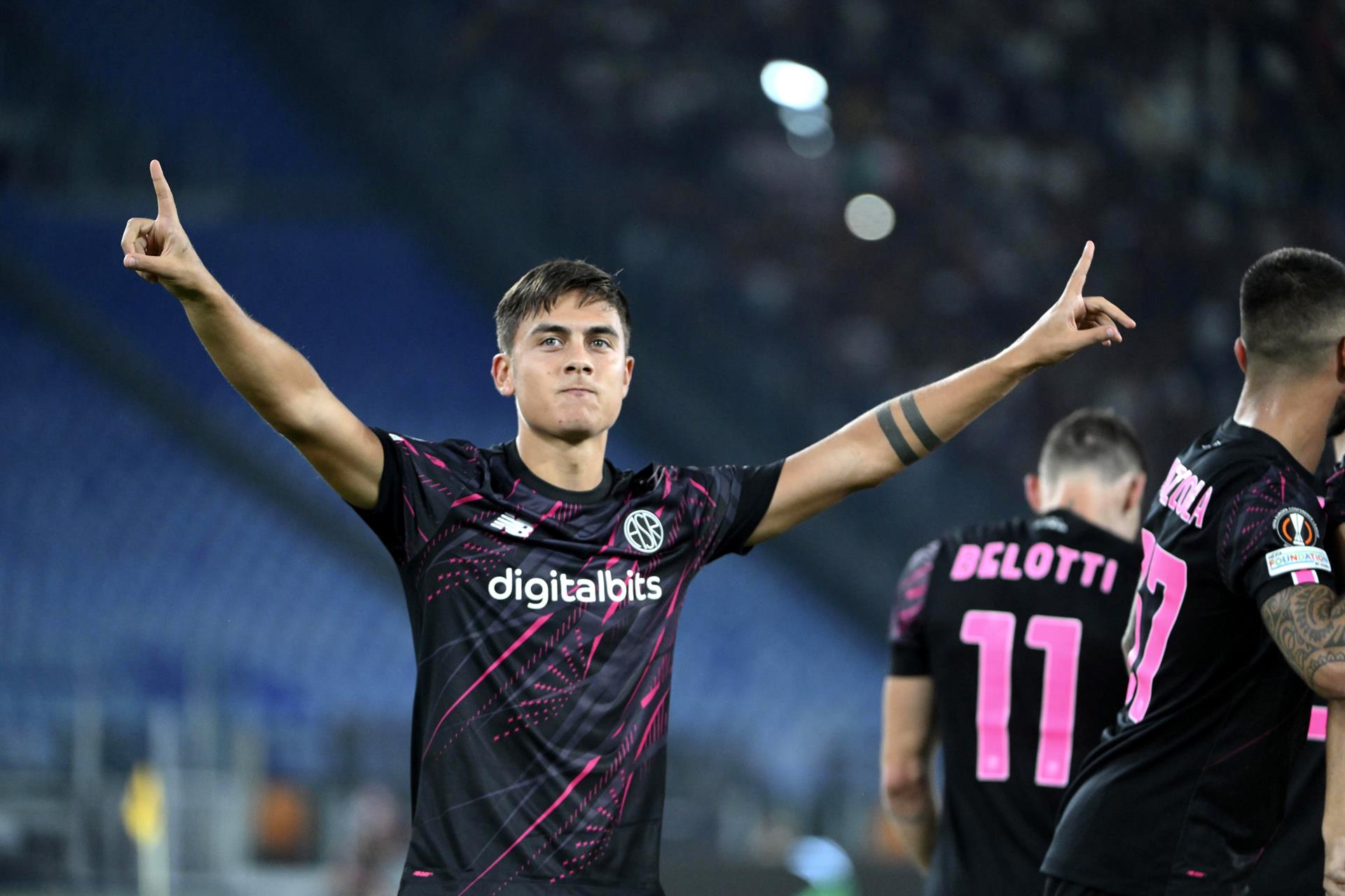Paulo Dybala marcó el camino de AS Roma en el triunfo sobre Helsinki en la Europa League