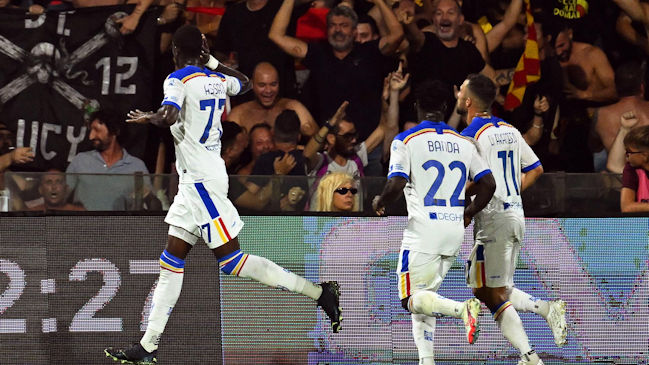 Diego Valencia jugó los minutos finales en la derrota de Salernitana ante Lecce en Serie A