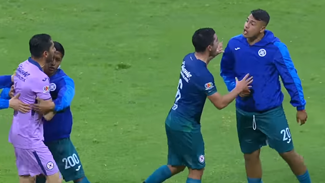 Se conocieron detalles del encontrón entre Iván Morales y el arquero de Cruz Azul