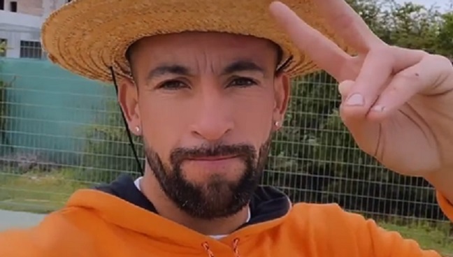 En “La Fondita del Tímido”: Mauricio Isla celebra las Fiestas Patrias en familia