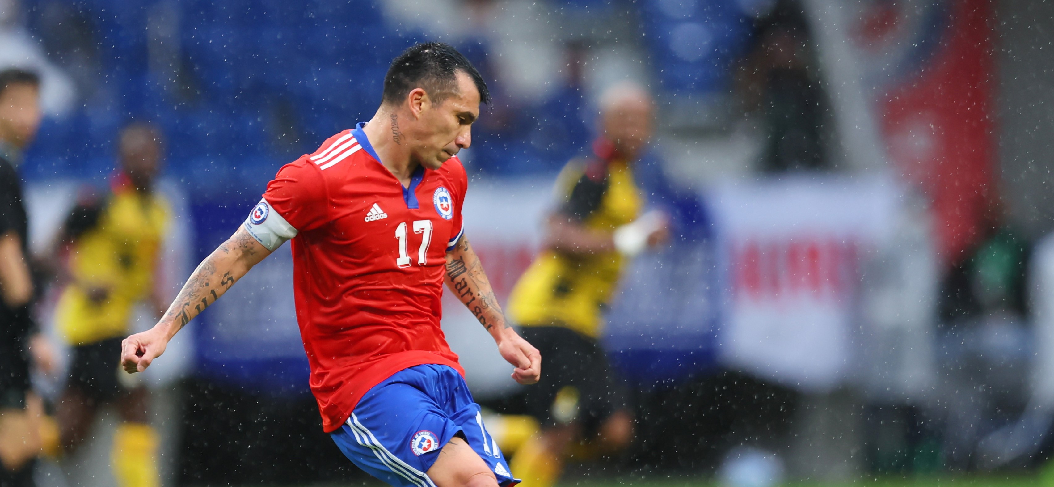 Gary Medel, Ben Brereton y Marcelino Núñez se sumaron a La Roja en Barcelona