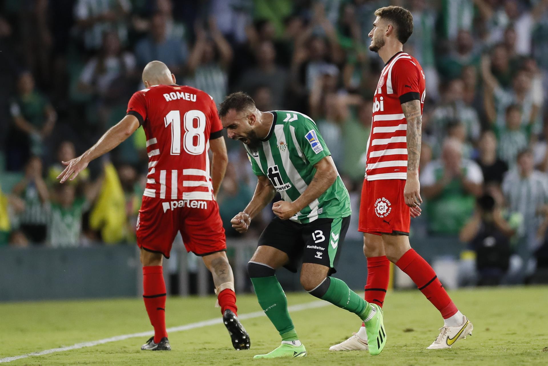 Betis de Pellegrini y Bravo remontó ante Girona y sigue firme en la parte alta en La Liga de España