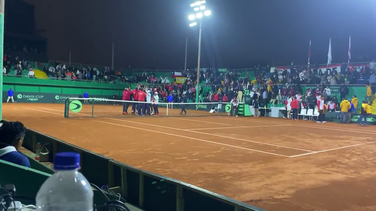 Copa Davis: Así vivió el equipo de Al Aire Libre el triunfazo de Jarry en Lima