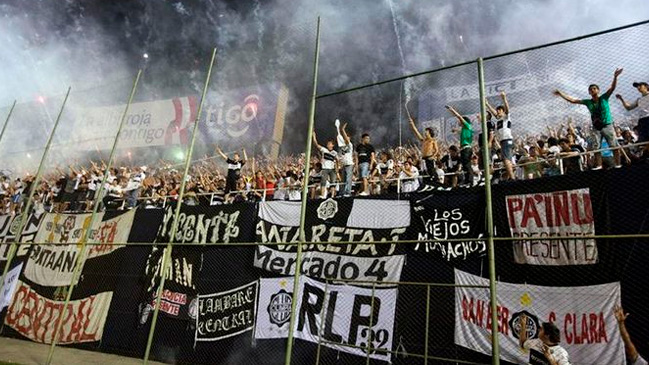 Barras organizadas de Olimpia fueron sancionadas con 10 meses sin entrar a los estadios