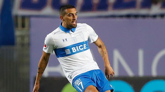 Ampuero: Estamos preparando el clásico de manera diferente al que jugamos en el Nacional