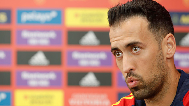 Busquets desmintió su salida de FC Barcelona y de la selección española