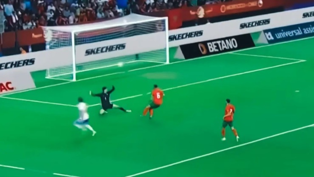 ¡Lo tuvo! La inmejorable ocasión de Brereton para abrir la cuenta frente a Marruecos