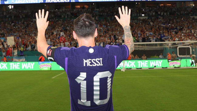 El doblete de Lionel Messi para el contundente triunfo de Argentina contra Honduras