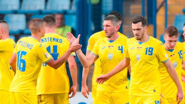 Ucrania aplastó a Armenia y se entusiasma con el ascenso en la Nations League