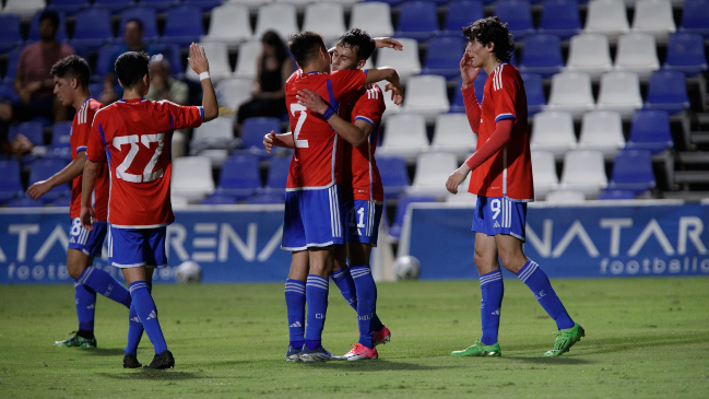 ¡Golazo! Guajardo definió entre las piernas del arquero para el empate de Chile contra Australia