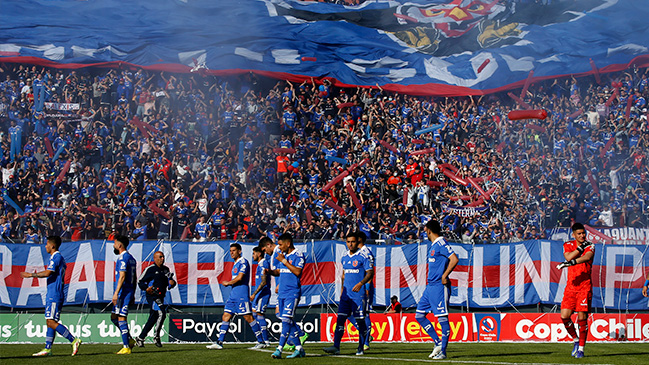 Nicolás Gamboa denunció desórdenes y uso de pirotecnia de hinchas de la U