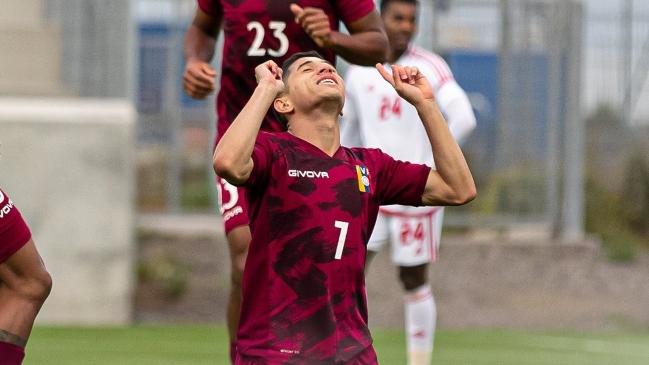 Venezuela goleó a Emiratos y sumó confianza de la mano de Pekerman