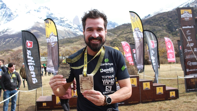 ¡Durmió tres horas! Brasileño ganó en días seguidos pruebas de trail running en Torres del Paine