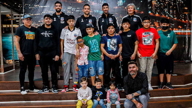 Colo Colo invitó a niños de La Legua al clásico ante Universidad Católica