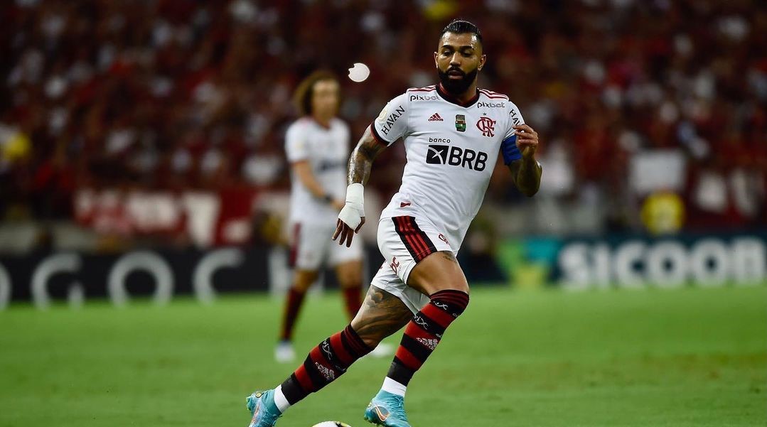 Flamengo sumó su cuarto partidos sin ganar tras agónica caída ante Fortaleza en el Brasileirao