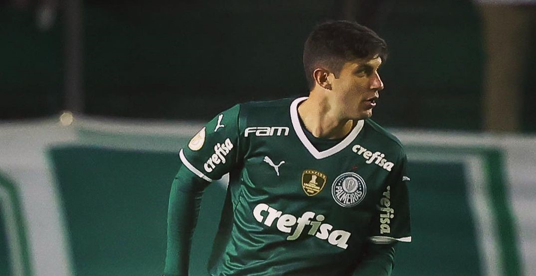 Benjamín Kuscevic fue titular en triunfo de Palmeiras ante Atlético Mineiro de Eduardo Vargas
