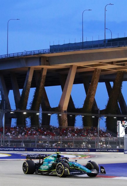 Hamilton y Sainz fueron los más rápidos en los primeros entrenamientos libres en Singapur