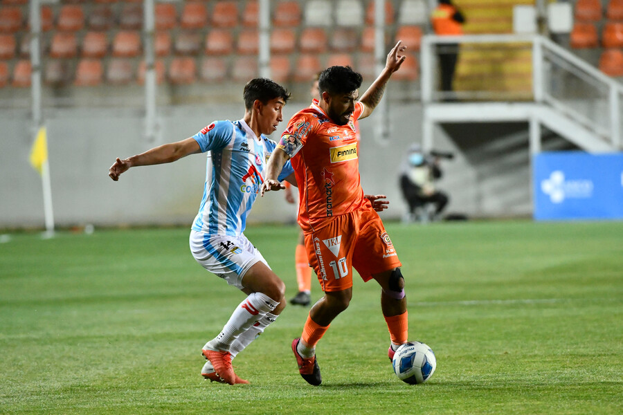 Las “finales” que les quedan a Magallanes y Cobreloa en su lucha por el ascenso