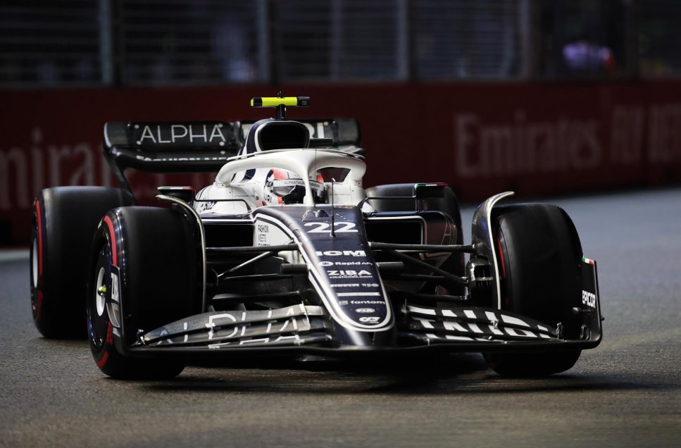 Charles Leclerc sumó la novena pole de la temporada tras dominar en Marina Bay