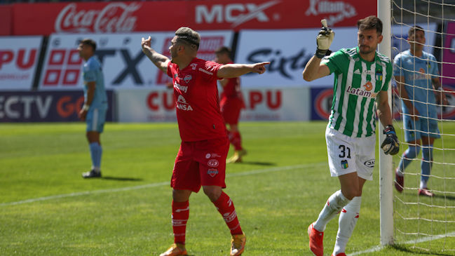 O’Higgins rescató un punto en los descuentos ante Ñublense en un acalorado partido