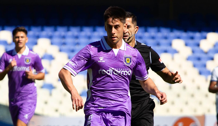 Rodelindo Román y Deportes Concepción chocan por mantener la categoría en Segunda División